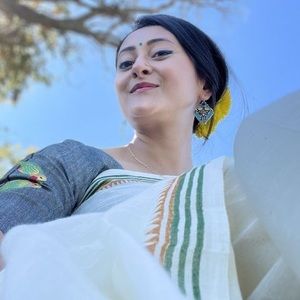 Meet your Posher, Tasnuva